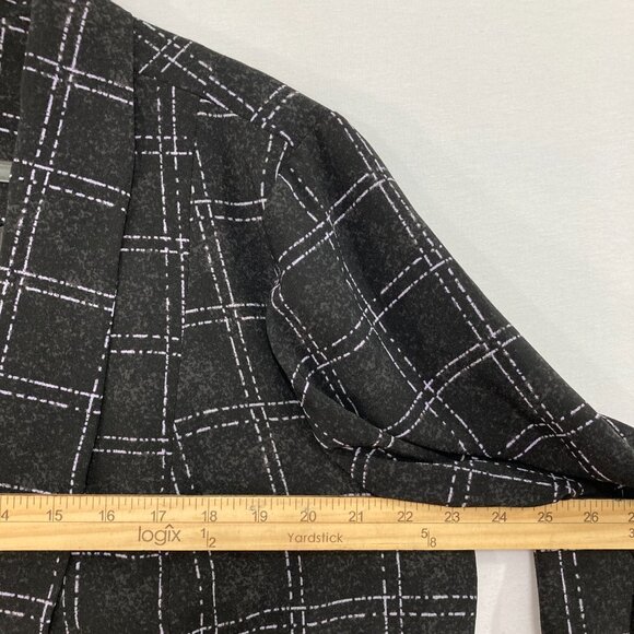 TORRID Blazer sz 2X Black White Plaid Print Blazer Open Front 3/4 Ruched Sleeve - Picture 8 of 12